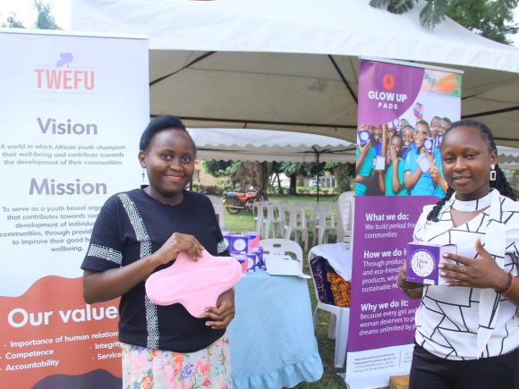 KF-11-KIW25 IMG_9733